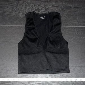 Urban Outfitters Out From Under Hailey Seamless Plunge Bra Top